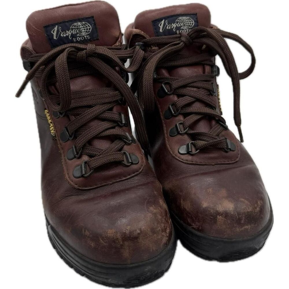 Vintage Vasque Women's Brown and Burgundy Hiking Boots Sz 6